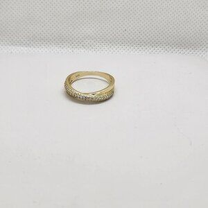 Brand New Sterling Silver 925 Crossover CZ Stones Ring  Elevate your style